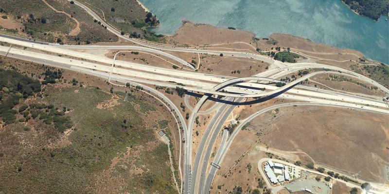 Tech Forecast 2024: 合成生物学与基因编辑技术如何重塑生物制造与可持续材料产业