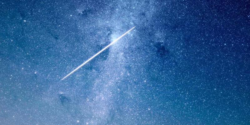 Technology Predictions and Future Trends: 远程办公常态化下的工作模式演变