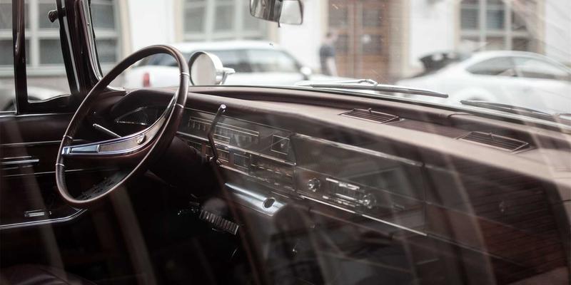 探索未来教育新边疆：AI驱动的自适应学习与VR课堂如何重塑太空探索人才培养